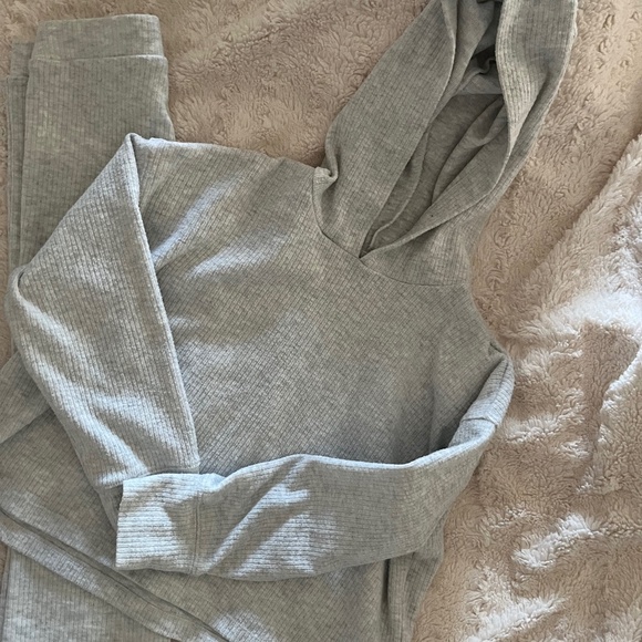 Girls 2 pc set - Picture 2 of 5